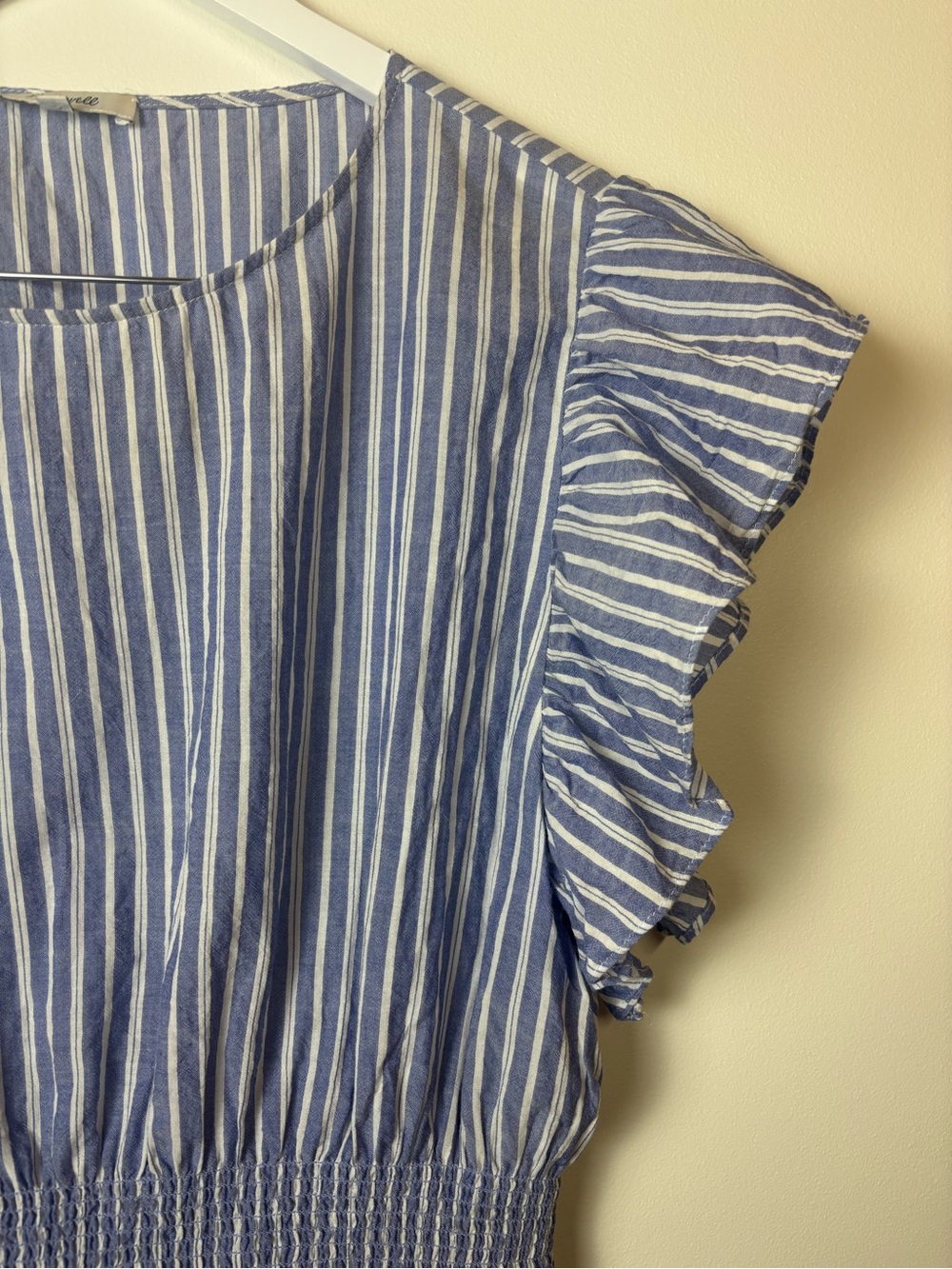 Madewell Stripped Flutter Sleeve Light Blue & White Smock Top, size M - Picture 3 of 9